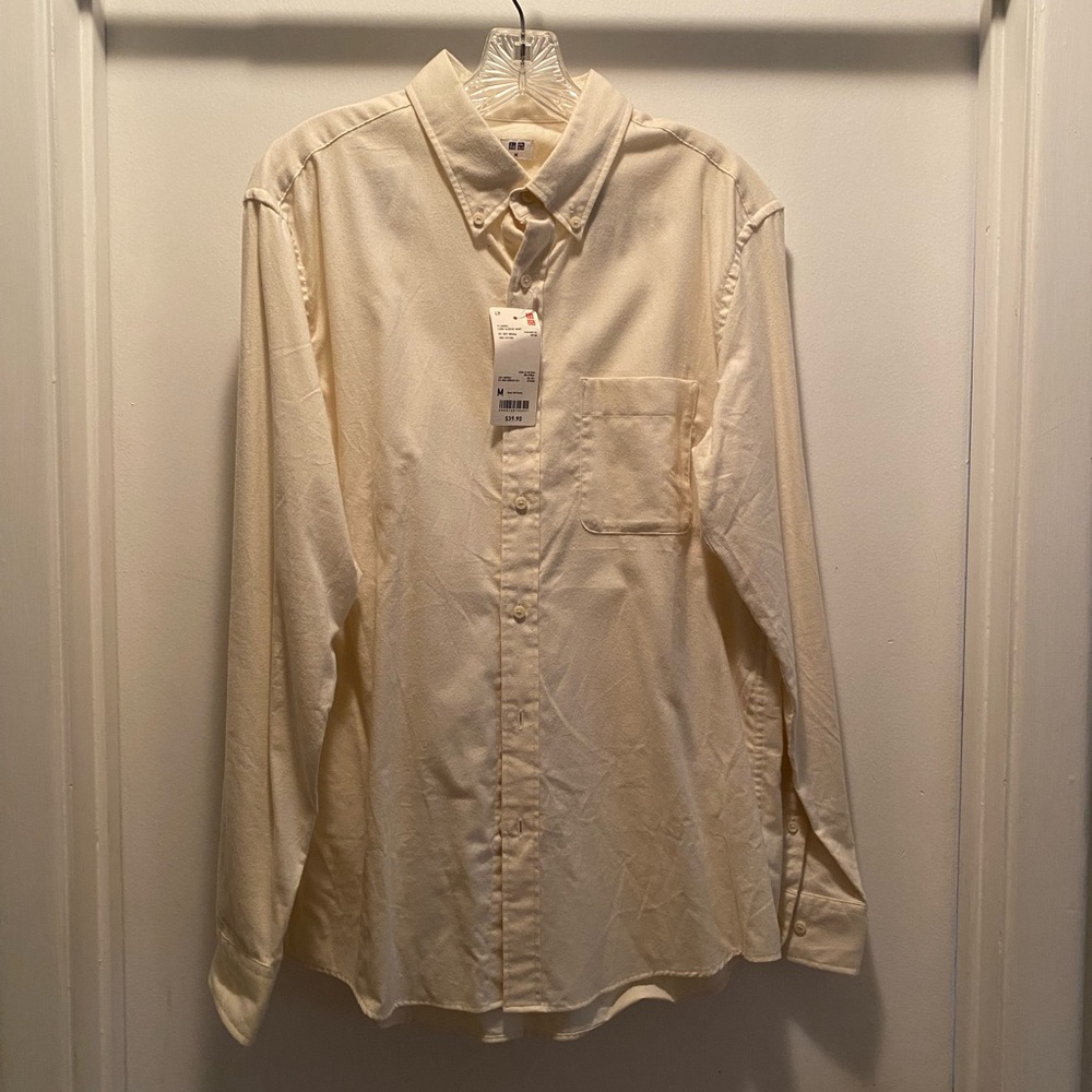 Uniqlo Men’s Button Down